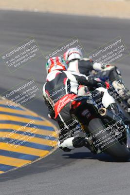 media/Nov-06-2022-SoCal Trackdays (Sun) [[208d2ccc26]]/Turn 10 Backside (1030am)/